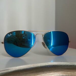 Blue Aviator Raybans